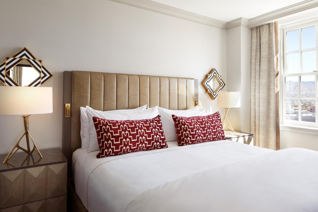 先锋公园广场酒店 艾爾帕索 外观 照片 A bedroom at the hotel